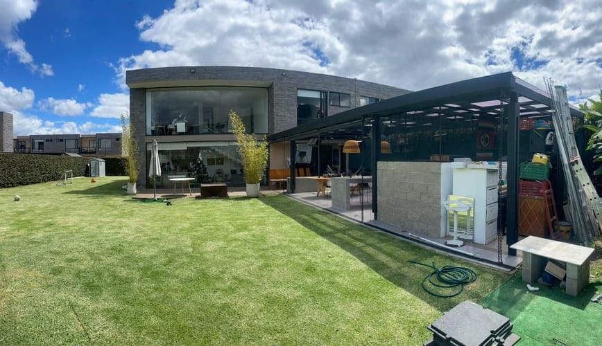 Casa de 3 alcobas en venta en Pueblo Viejo, Cota, 248 m² · foto 3 de 18