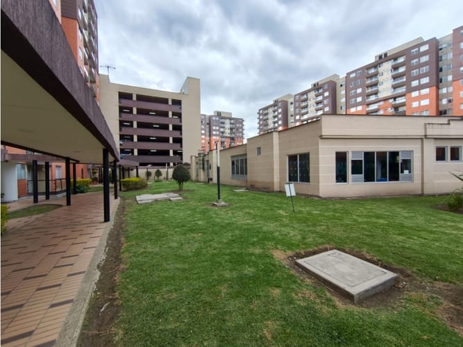 Apartamento de 2 alcobas en venta en Novaterra, Mosquera, 53 m² · foto 23 de 24
