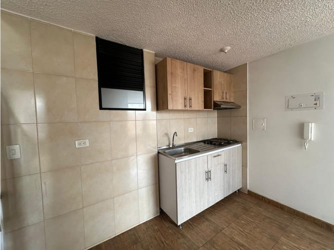 Apartamento de 3 alcobas en venta en Fontibon, Bogotá, 61 m² · foto 12 de 23