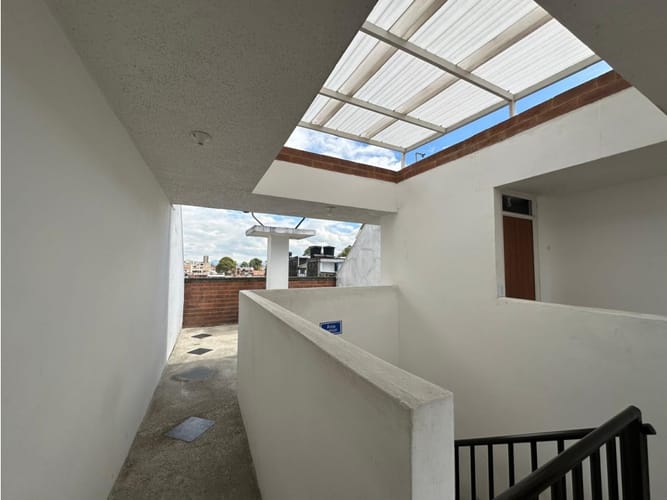 Apartamento de 3 alcobas en venta en Fontibon, Bogotá, 61 m² · foto 16 de 23