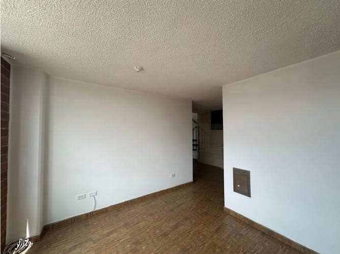 Apartamento de 3 alcobas en venta en Fontibon, Bogotá, 61 m² · foto 17 de 23