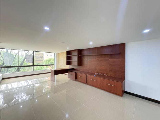 Apartamento de 4 alcobas en arriendo en Vía Las Palmas, Medellín, 295 m² · foto 10 de 24