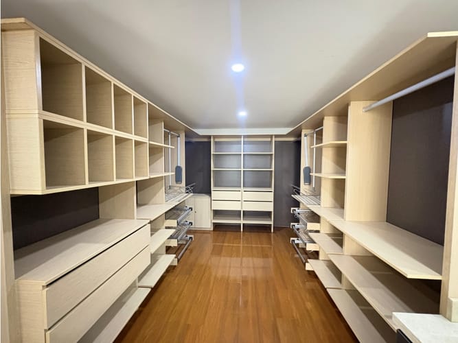 Apartamento de 4 alcobas en arriendo en Vía Las Palmas, Medellín, 295 m² · foto 16 de 24