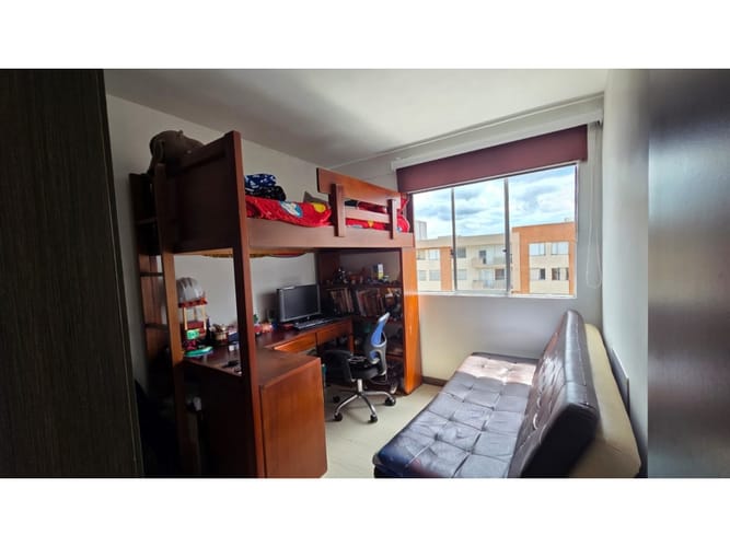 Apartamento de 3 alcobas en venta en Pinos Polo Club, Mosquera, 87 m² · foto 11 de 19