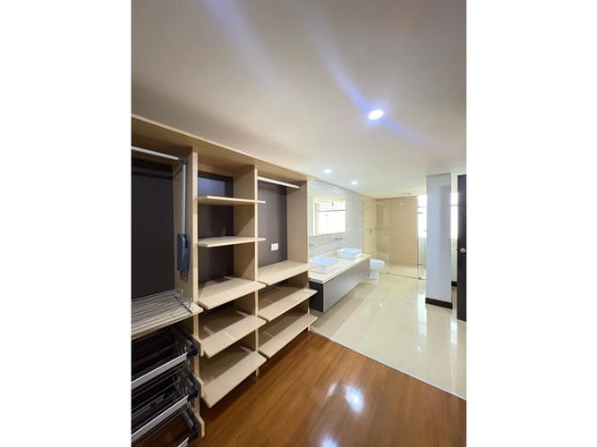 Apartamento de 4 alcobas en arriendo en Vía Las Palmas, Medellín, 295 m² · foto 17 de 24