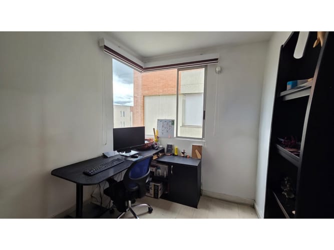 Apartamento de 3 alcobas en venta en Pinos Polo Club, Mosquera, 87 m² · foto 14 de 19