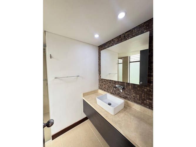 Apartamento de 4 alcobas en arriendo en Vía Las Palmas, Medellín, 295 m² · foto 22 de 24