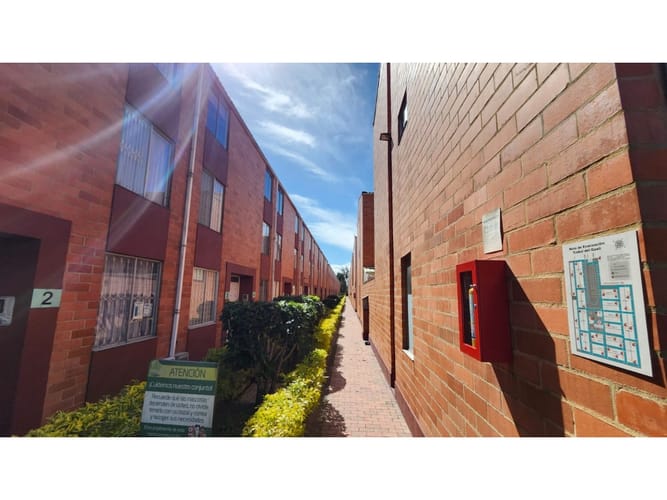 Casa de 4 alcobas en venta en Centro, Mosquera, 76 m² · foto 19 de 24