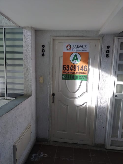 Apartamento de 3 alcobas en venta en Granjas De Provenza, Bucaramanga, 65 m² · foto 2 de 19