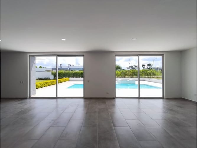 Casa de 6 alcobas en venta en Cerritos, Pereira, 340 m² · foto 11 de 17