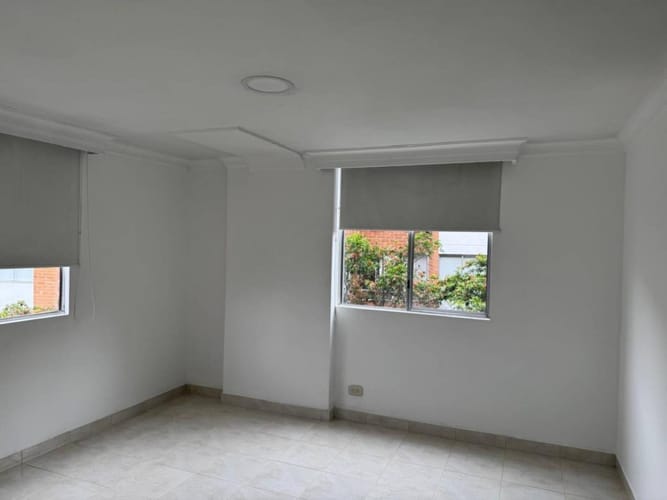 Apartaestudio en arriendo en El Poblado, Medellín, 52 m² · foto 10 de 14