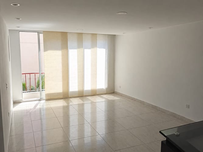Apartamento de 3 alcobas en venta en Prados Del Norte, Cali, 70 m² · foto 2 de 17