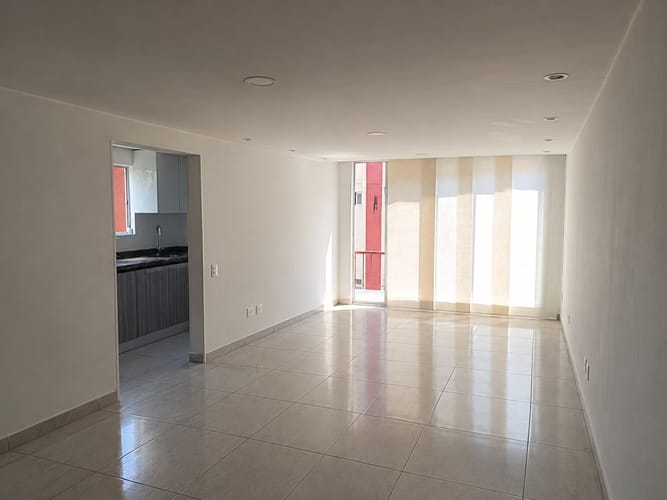 Apartamento de 3 alcobas en venta en Prados Del Norte, Cali, 70 m² · foto 4 de 17