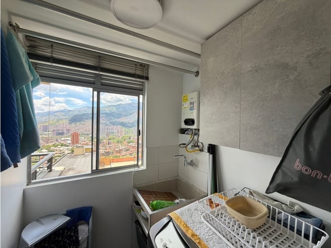 Apartamento de 3 alcobas en venta en Barrio Nuevo, Bello, 67 m² · foto 5 de 24