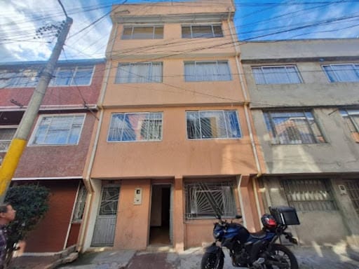 $1.350.000 en Garces Navas