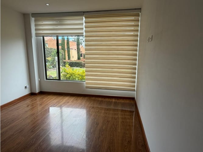 Casa de 3 alcobas en arriendo en Siberia, Cota, 247 m² · foto 13 de 24