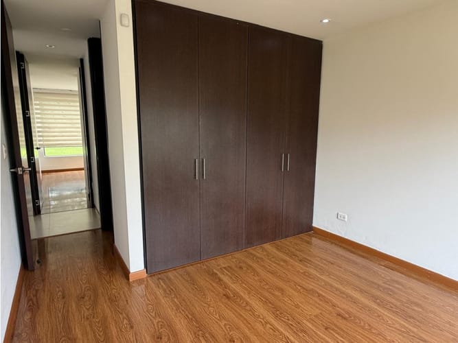 Casa de 3 alcobas en arriendo en Siberia, Cota, 247 m² · foto 14 de 24