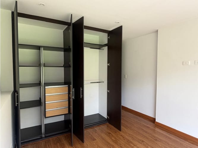 Casa de 3 alcobas en arriendo en Siberia, Cota, 247 m² · foto 16 de 24