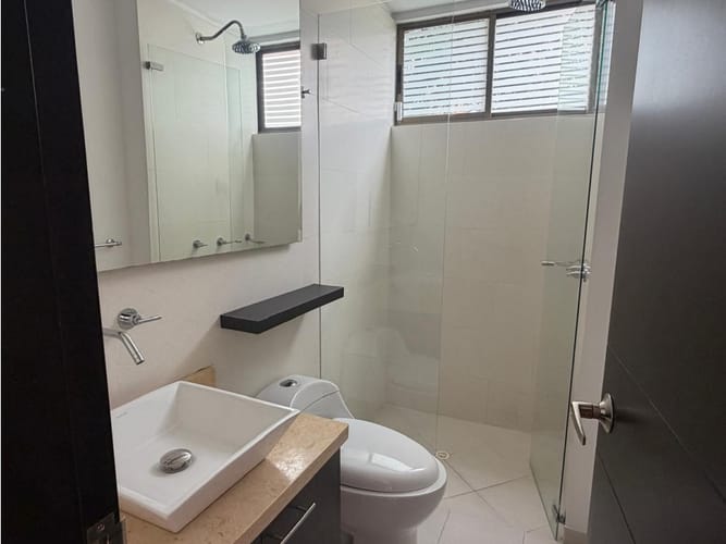 Casa de 3 alcobas en arriendo en Siberia, Cota, 247 m² · foto 20 de 24