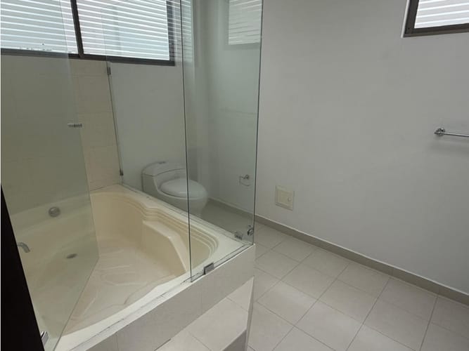 Casa de 3 alcobas en arriendo en Siberia, Cota, 247 m² · foto 21 de 24