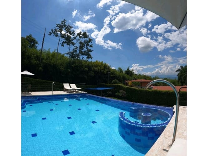 Casa de 6 alcobas en venta en Cerritos, Pereira, 1000 m² · foto 5 de 15