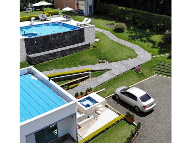 Casa de 6 alcobas en venta en Cerritos, Pereira, 1000 m² · foto 15 de 15