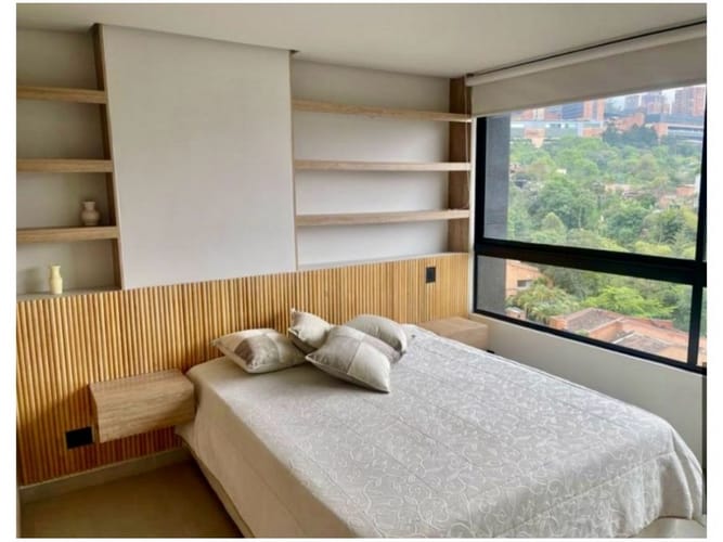 Apartamento de 5 alcobas en venta en El Tesoro, Medellín, 357 m² · foto 5 de 12