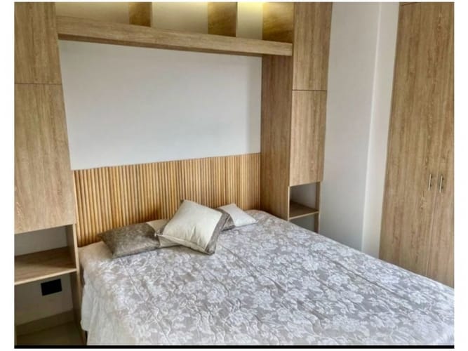 Apartamento de 5 alcobas en venta en El Tesoro, Medellín, 357 m² · foto 7 de 12