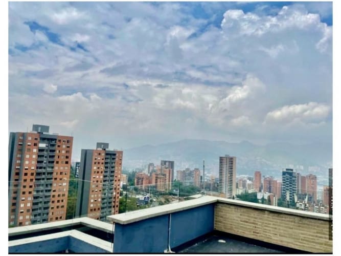 Apartamento de 5 alcobas en venta en El Tesoro, Medellín, 357 m² · foto 12 de 12