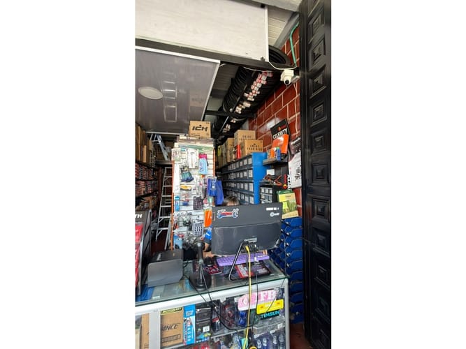 Local en venta en Pedregal, Neiva, 99 m² · foto 3 de 24