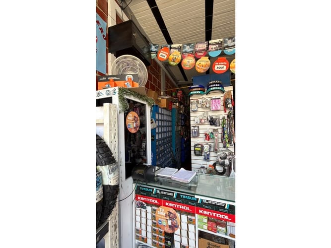 Local en venta en Pedregal, Neiva, 99 m² · foto 8 de 24
