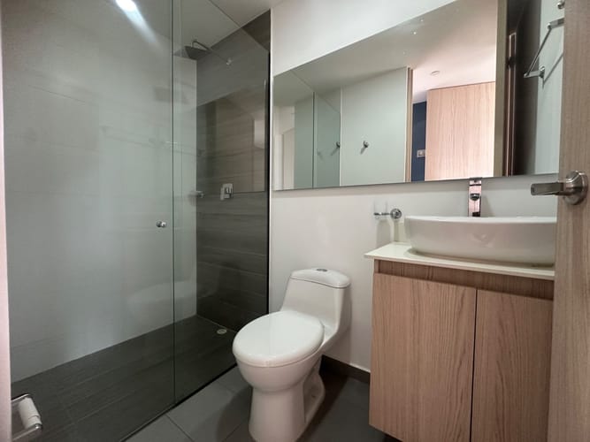 Apartamento de 2 alcobas en arriendo en Loma Del Escobero, Envigado, 70 m² · foto 7 de 11