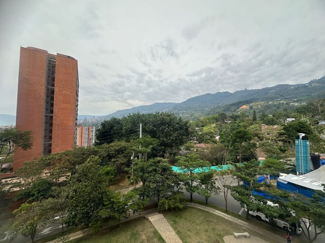 Apartamento de 2 alcobas en arriendo en Loma Del Escobero, Envigado, 70 m² · foto 11 de 11