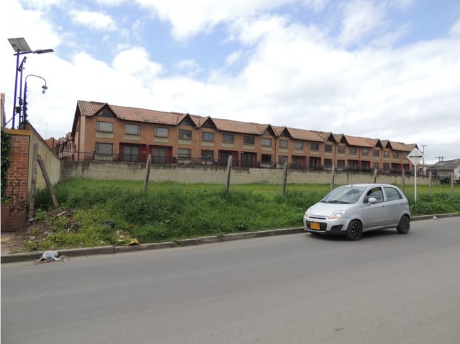 Lote en arriendo en Chilacos, Chía, 2249 m² · foto 6 de 12