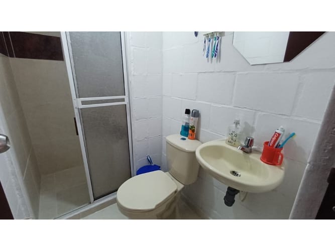 Apartamento de 2 alcobas en venta en Morelia, Pereira, 44 m² · foto 12 de 13