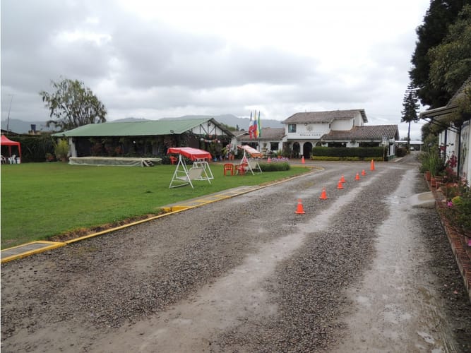 Lote en venta en Centro, Cajicá, 2000 m² · foto 3 de 23
