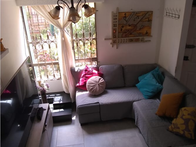 Casa de 3 alcobas en venta en Hipotecho, Bogotá, 81 m² · foto 4 de 15