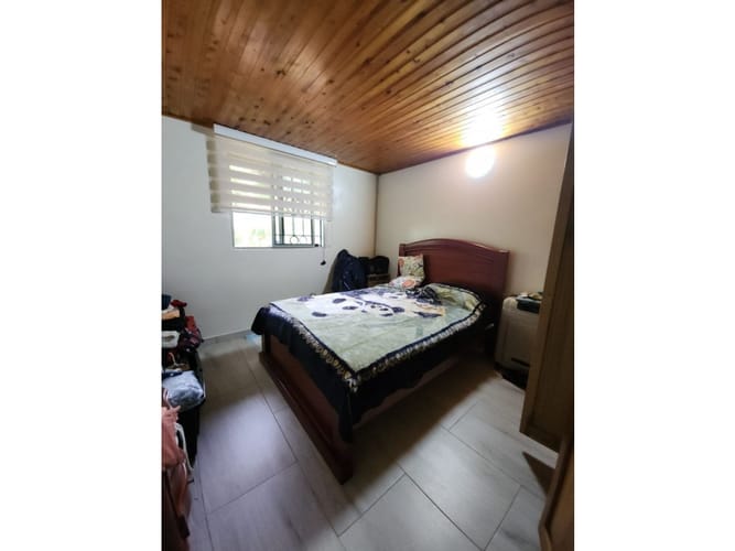 Casa de 4 alcobas en venta en Condina, Pereira, 265 m² · foto 10 de 15