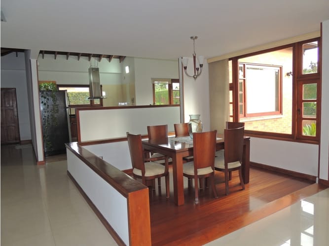 Casa de 5 alcobas en venta en La Estrella, Chía, 420 m² · foto 7 de 24
