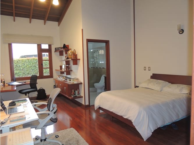 Casa de 5 alcobas en venta en La Estrella, Chía, 420 m² · foto 15 de 24