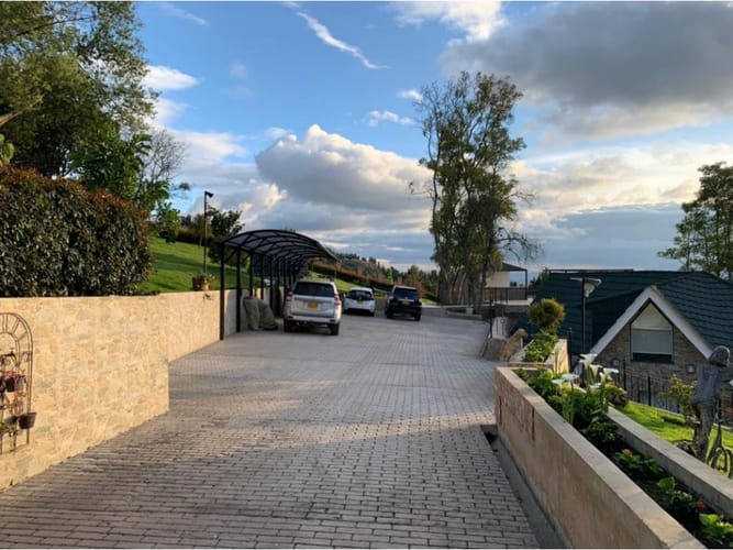 Finca en venta en Pueblo Viejo, Sopó, 450 m² · foto 2 de 24