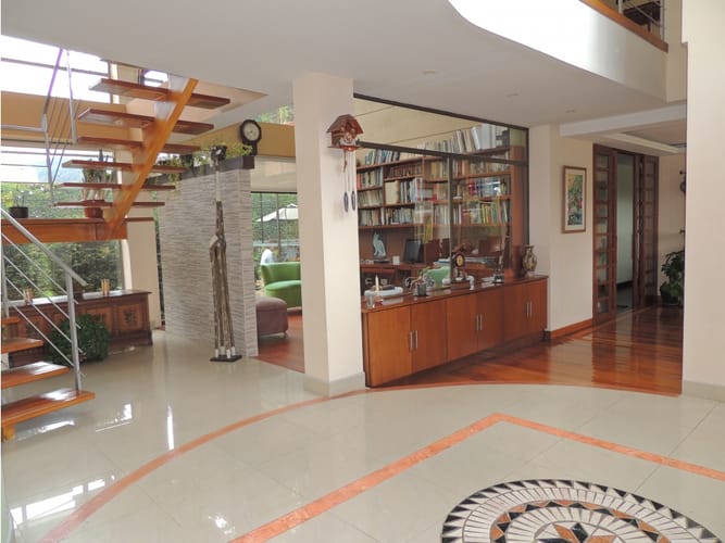 Casa en venta en San Simón, Bogotá · foto 8 de 24