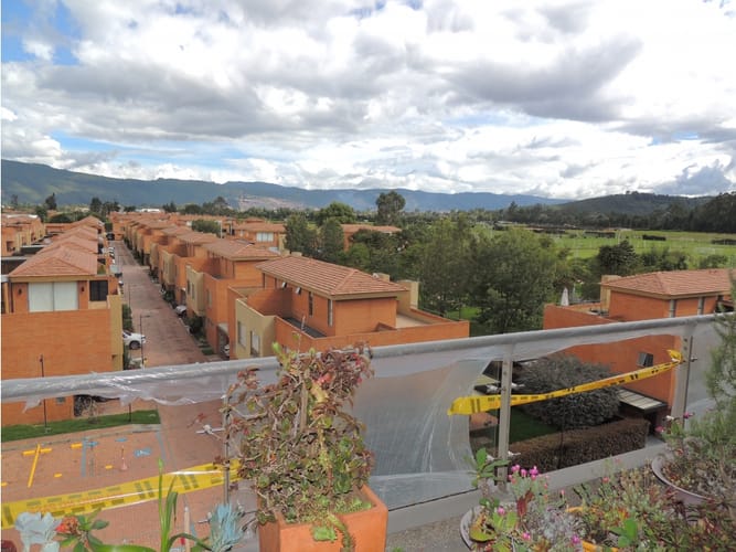 Apartamento de 3 alcobas en venta en Arrayanes, Bogotá, 230 m² · foto 7 de 24
