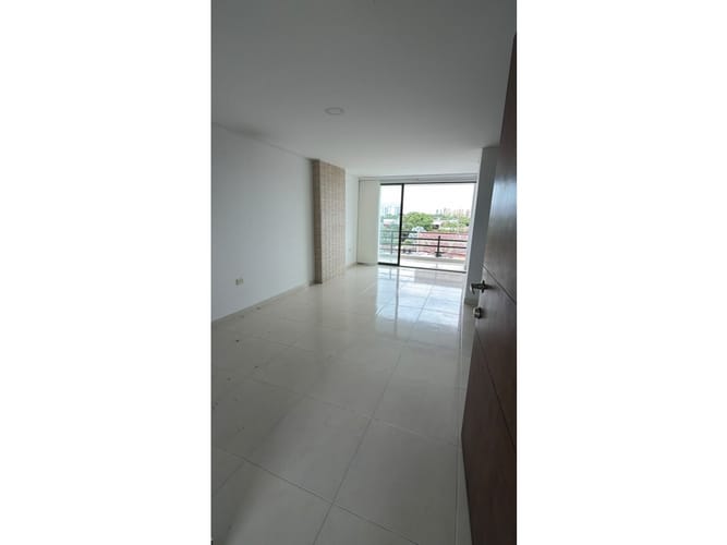 Apartamento de 3 alcobas en venta en El Prado Norte, Neiva, 96 m² · foto 3 de 24