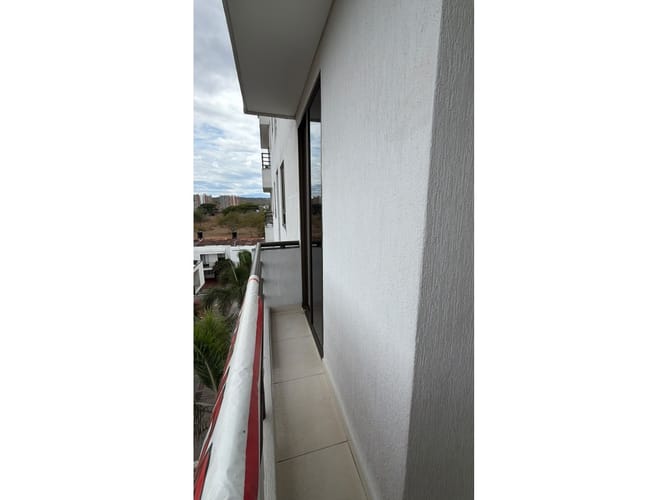 Apartamento de 3 alcobas en venta en El Prado Norte, Neiva, 96 m² · foto 7 de 24