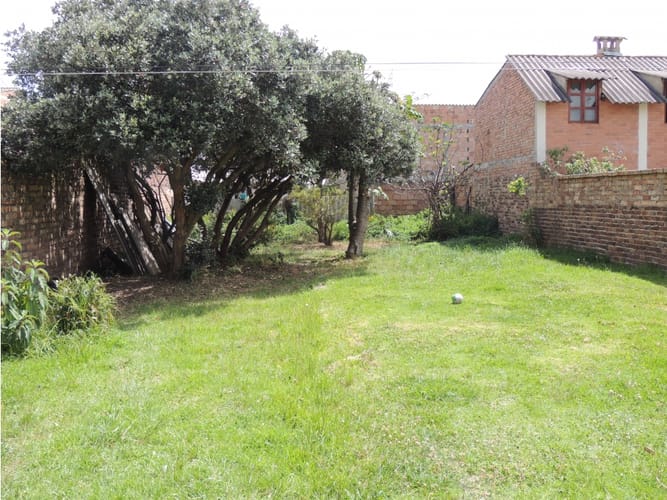 Lote en venta en Santa Cruz, Cajicá, 165 m² · foto 2 de 24
