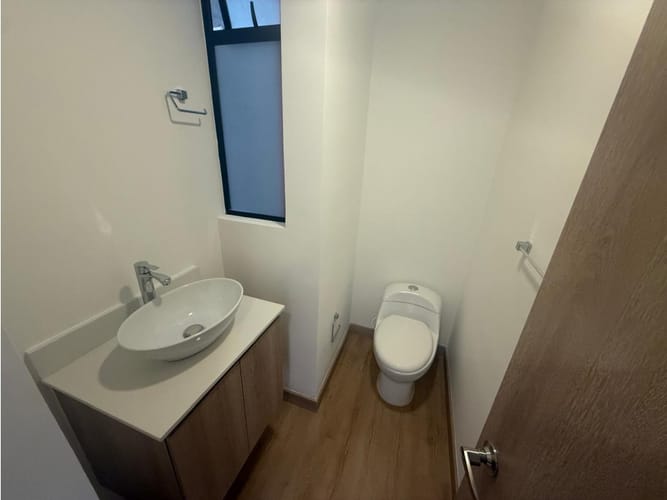 Apartamento de 1 alcoba en venta en La Ceja, 41 m² · foto 11 de 16