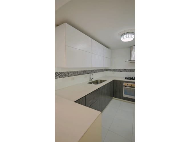 Casa de 3 alcobas en venta en Pinares, Pereira, 180 m² · foto 4 de 9
