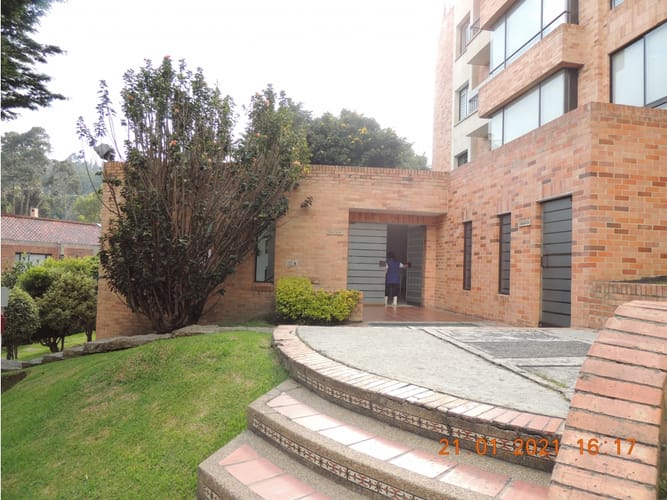 Casa en venta en Colinas De Suba, Bogotá · foto 8 de 24