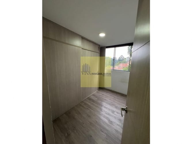 Apartamento de 2 alcobas en venta en La Tablaza, La Estrella, 38 m² · foto 13 de 17